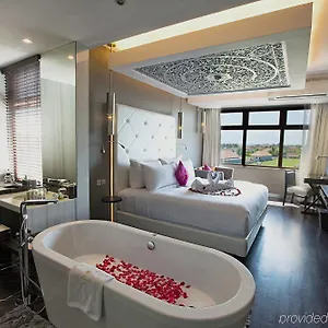 **** Hotel L Indonesien