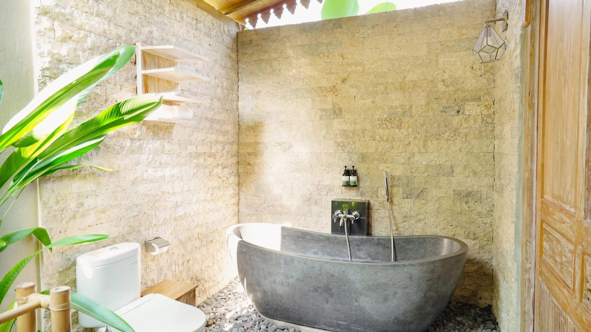 Royal Casa Ganesha Hotel Ubud  4*, Ubud (Bali)